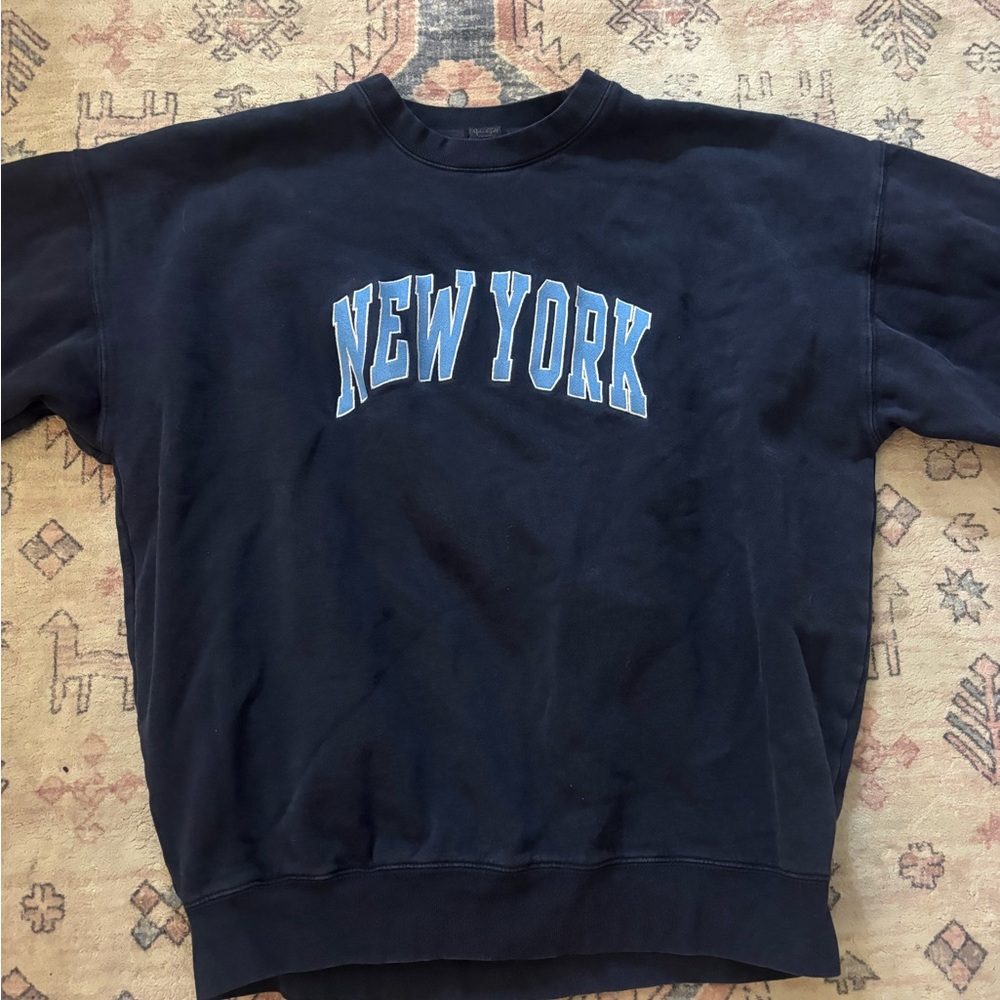 Brandy Melville Crewneck